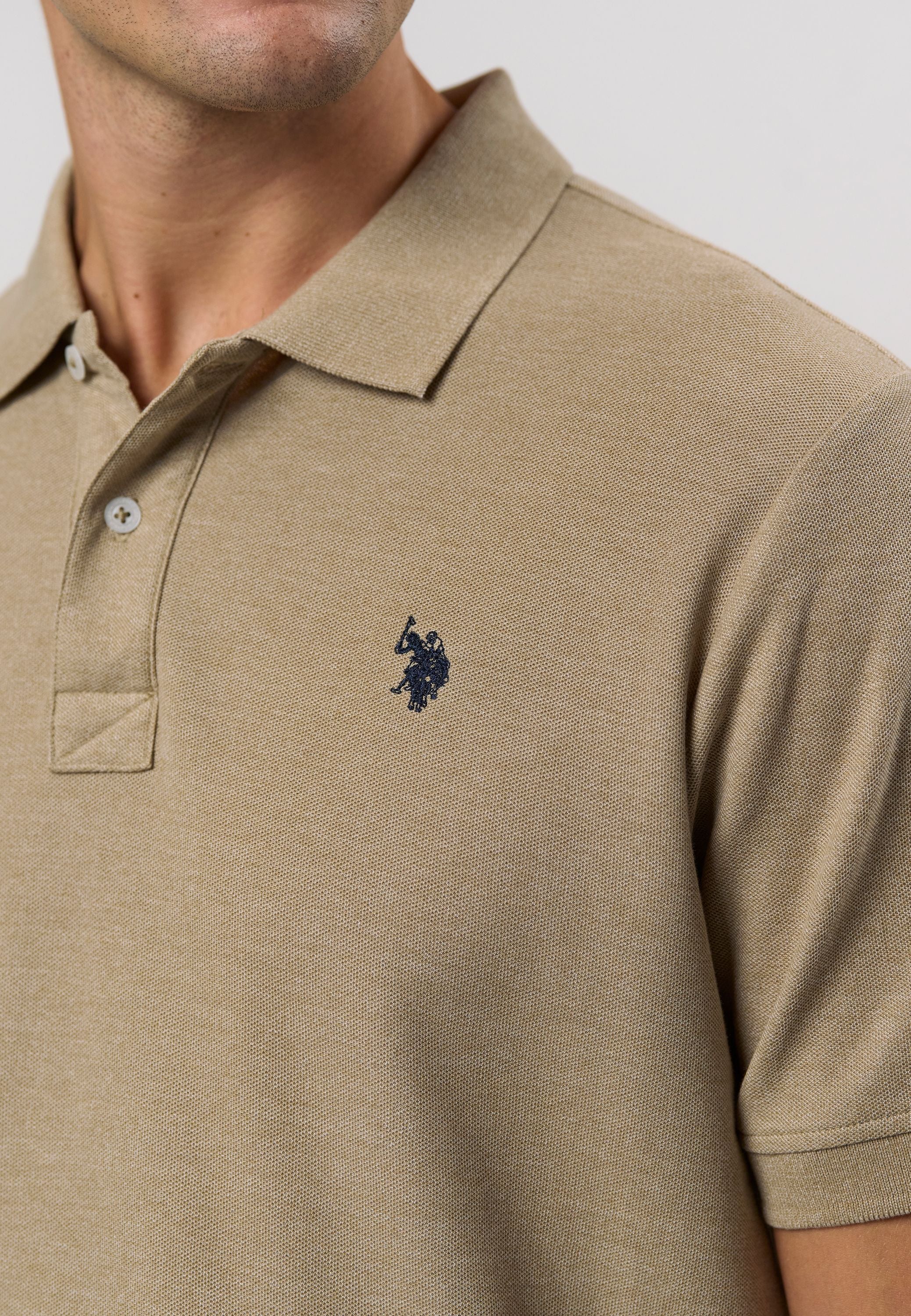 UMAlfred Polo