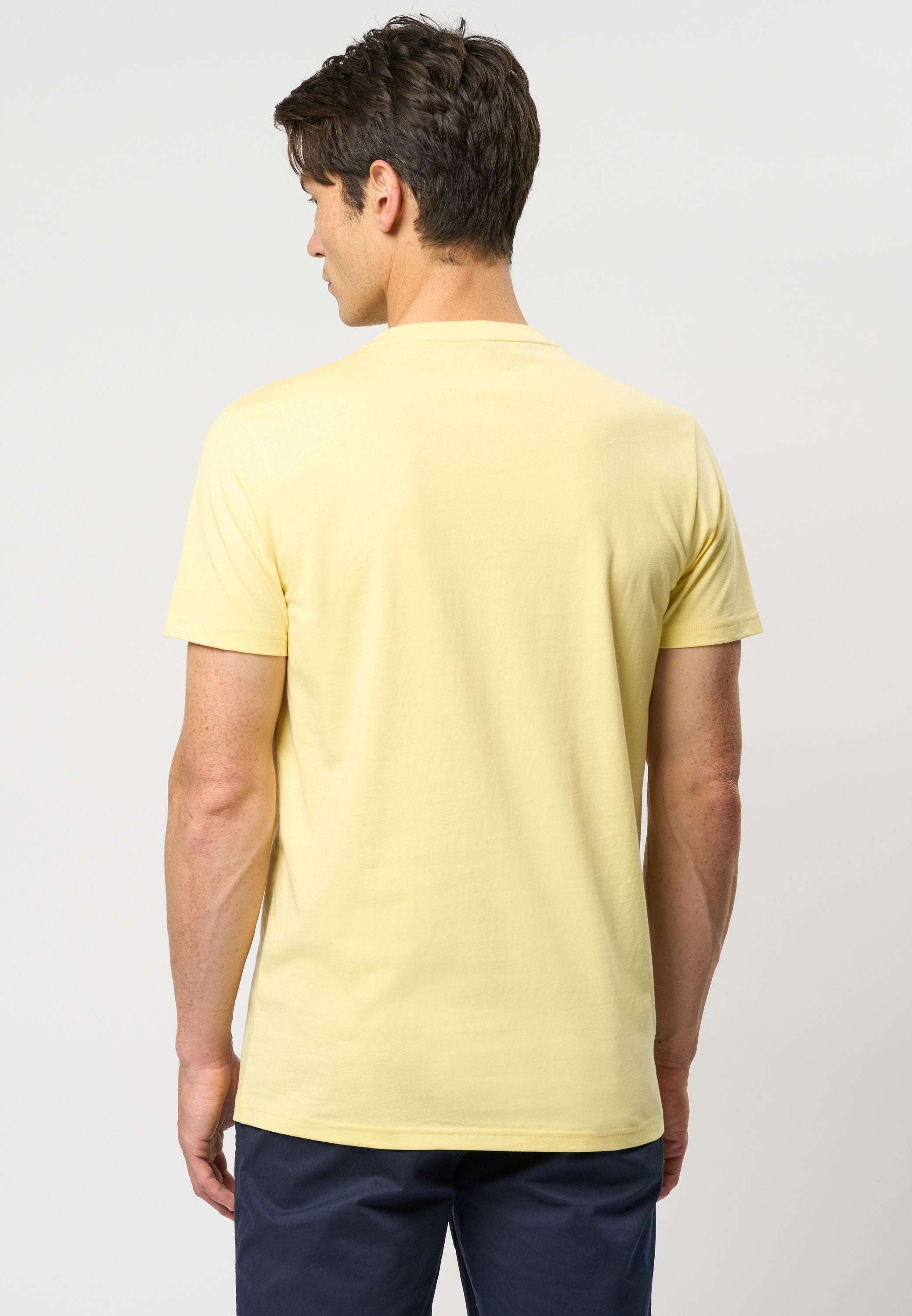 UMCem V-neck T-shirt