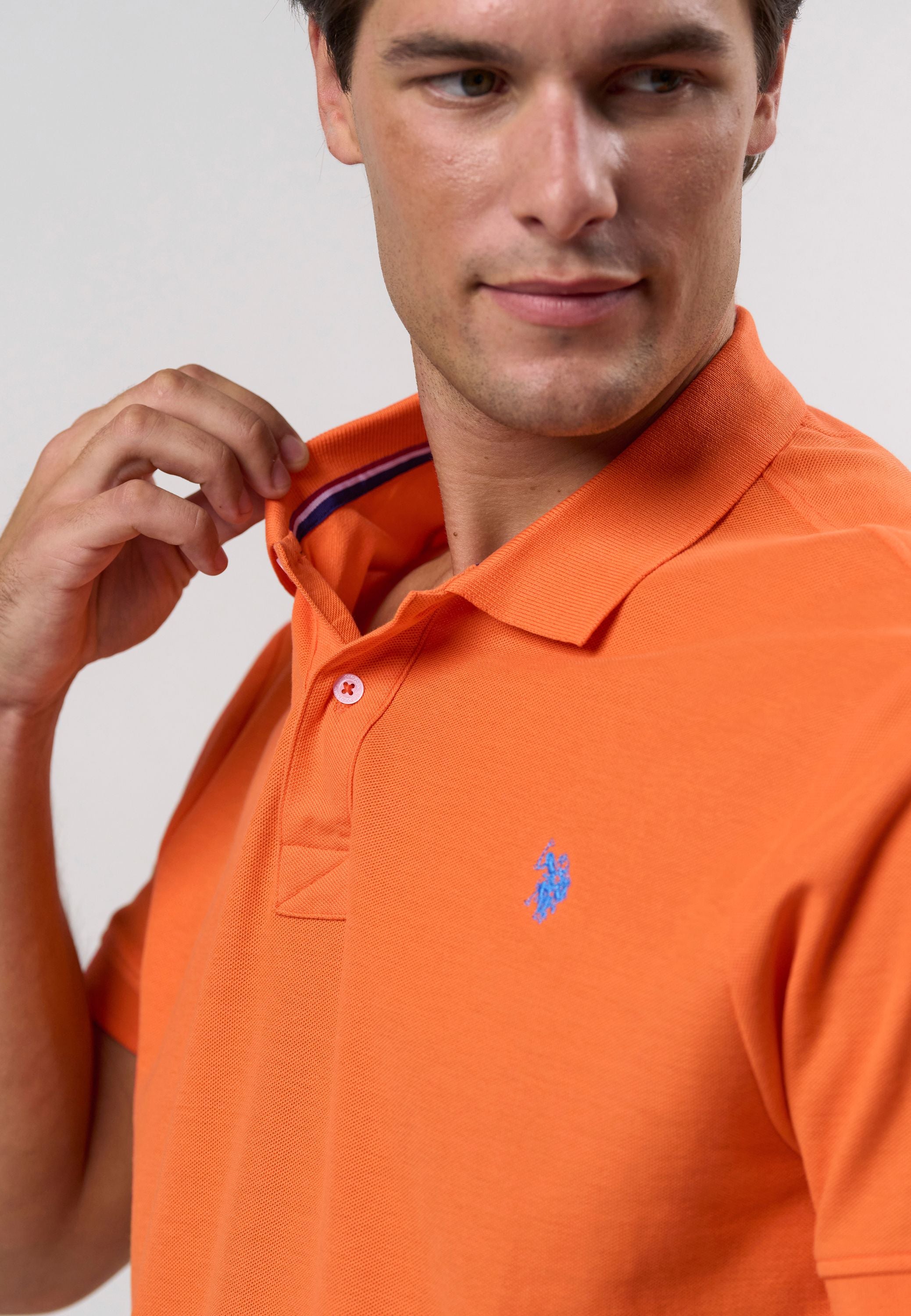 UMAlfred Polo