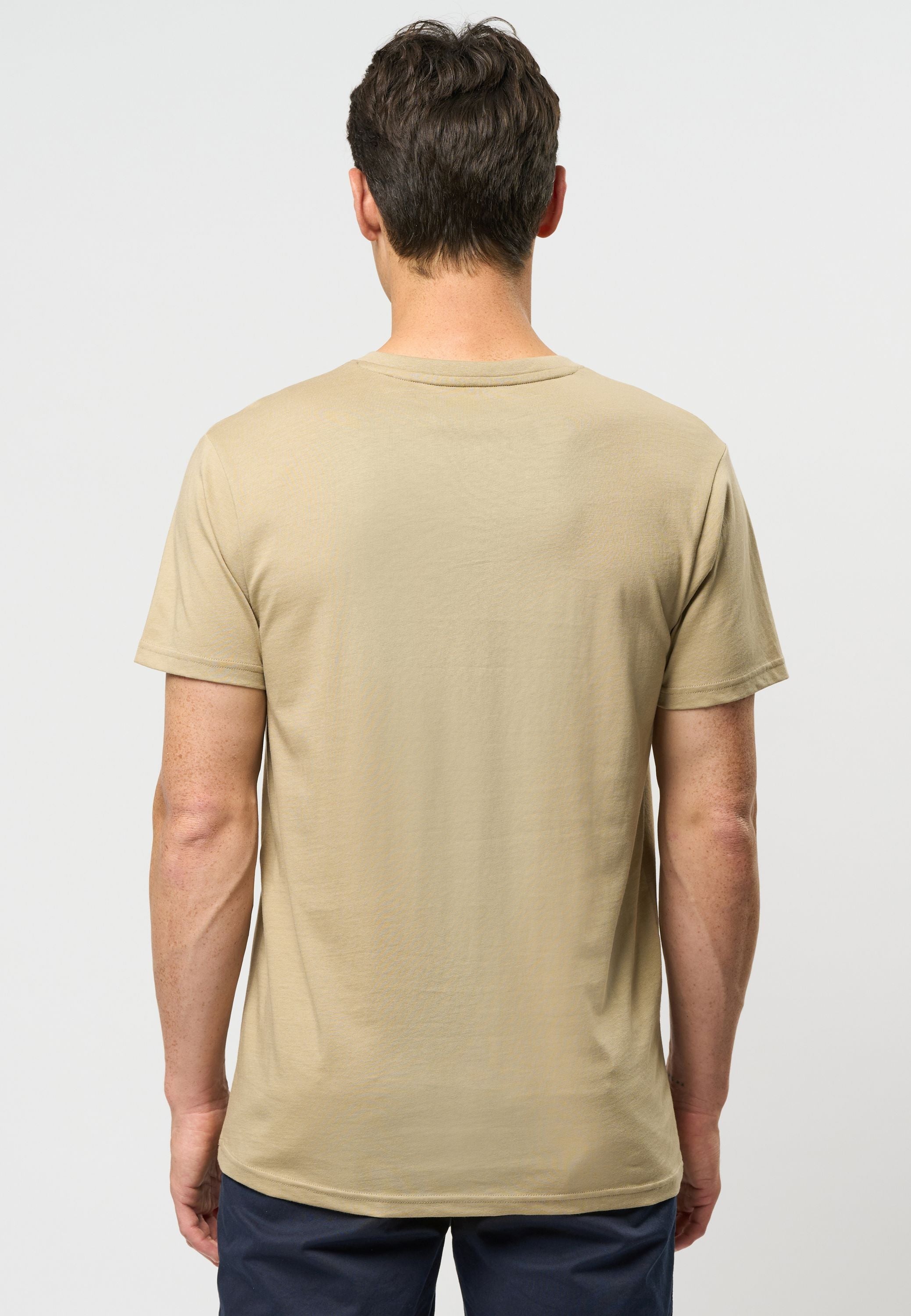 UMCem V-neck T-shirt