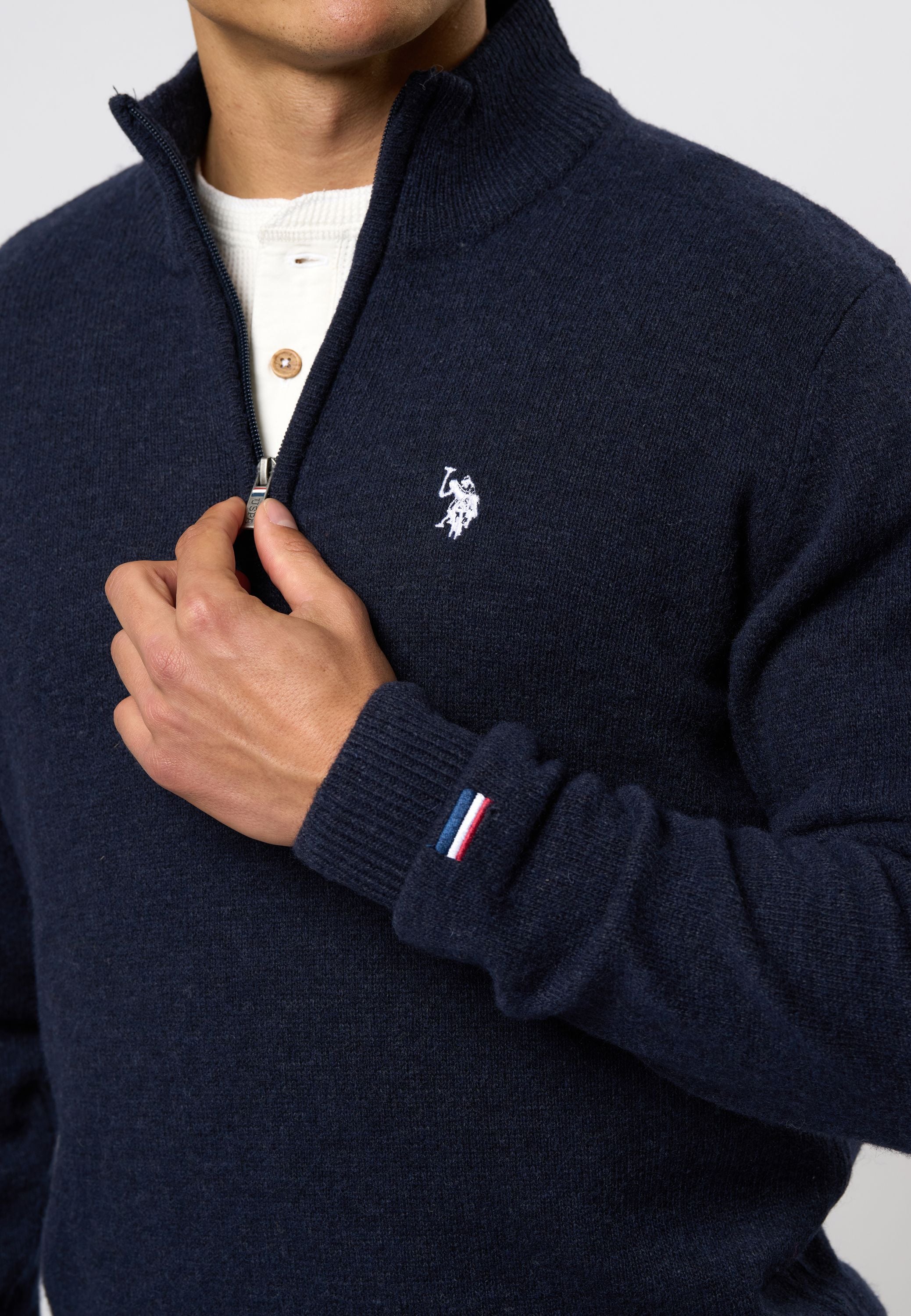 UMKevin Lambswool Knit