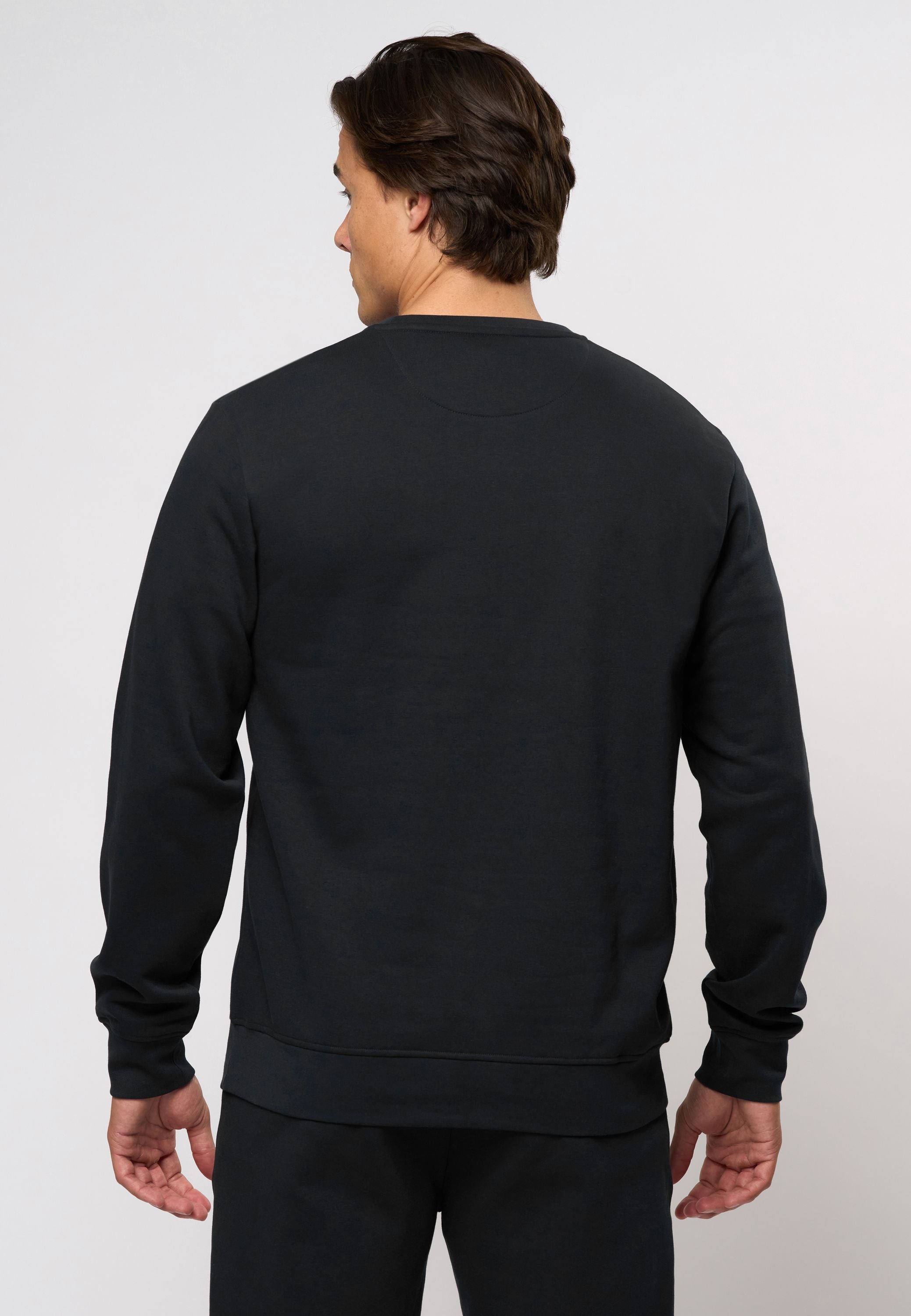 UMTais Sweatshirt