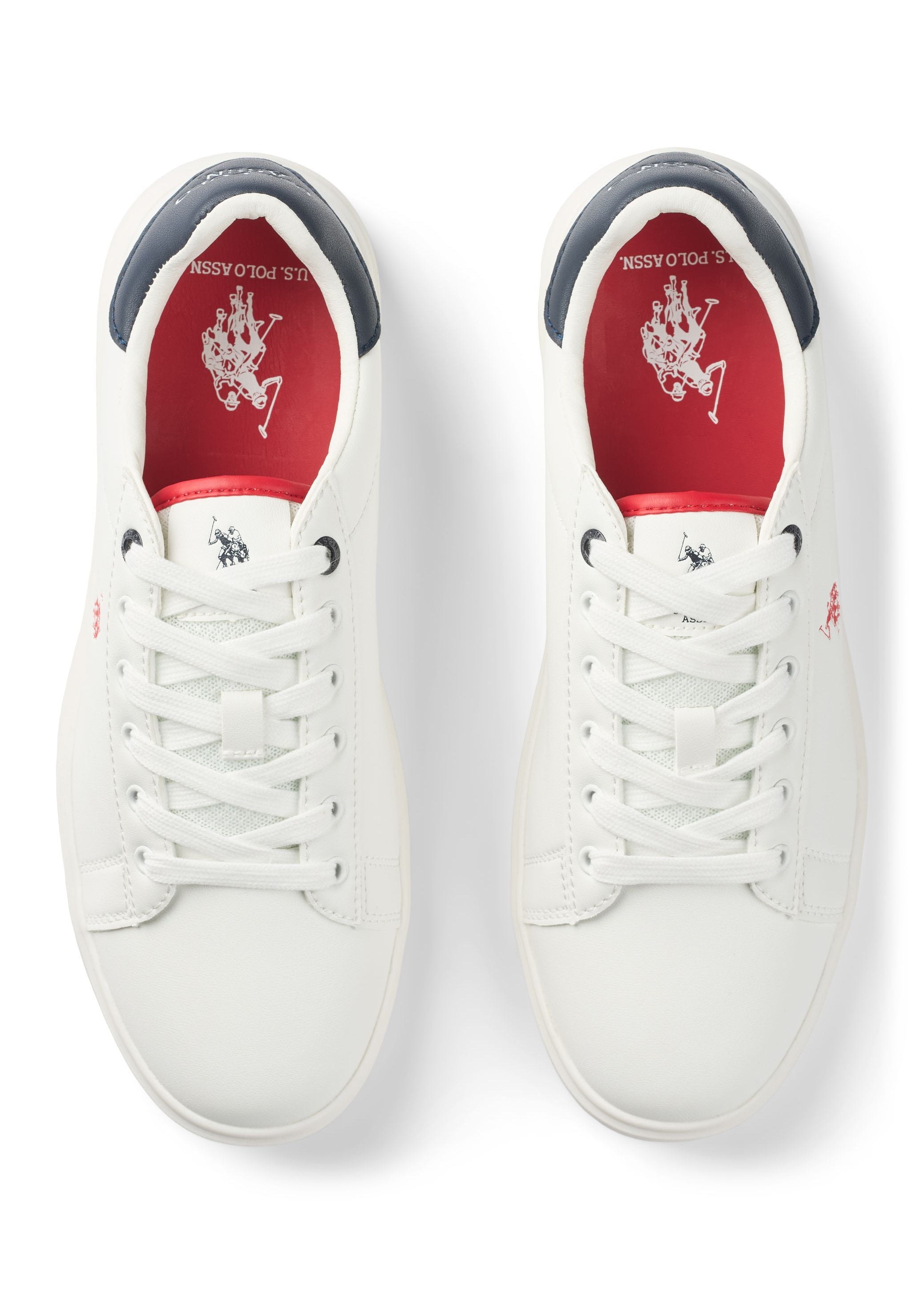 UMByron Sneakers