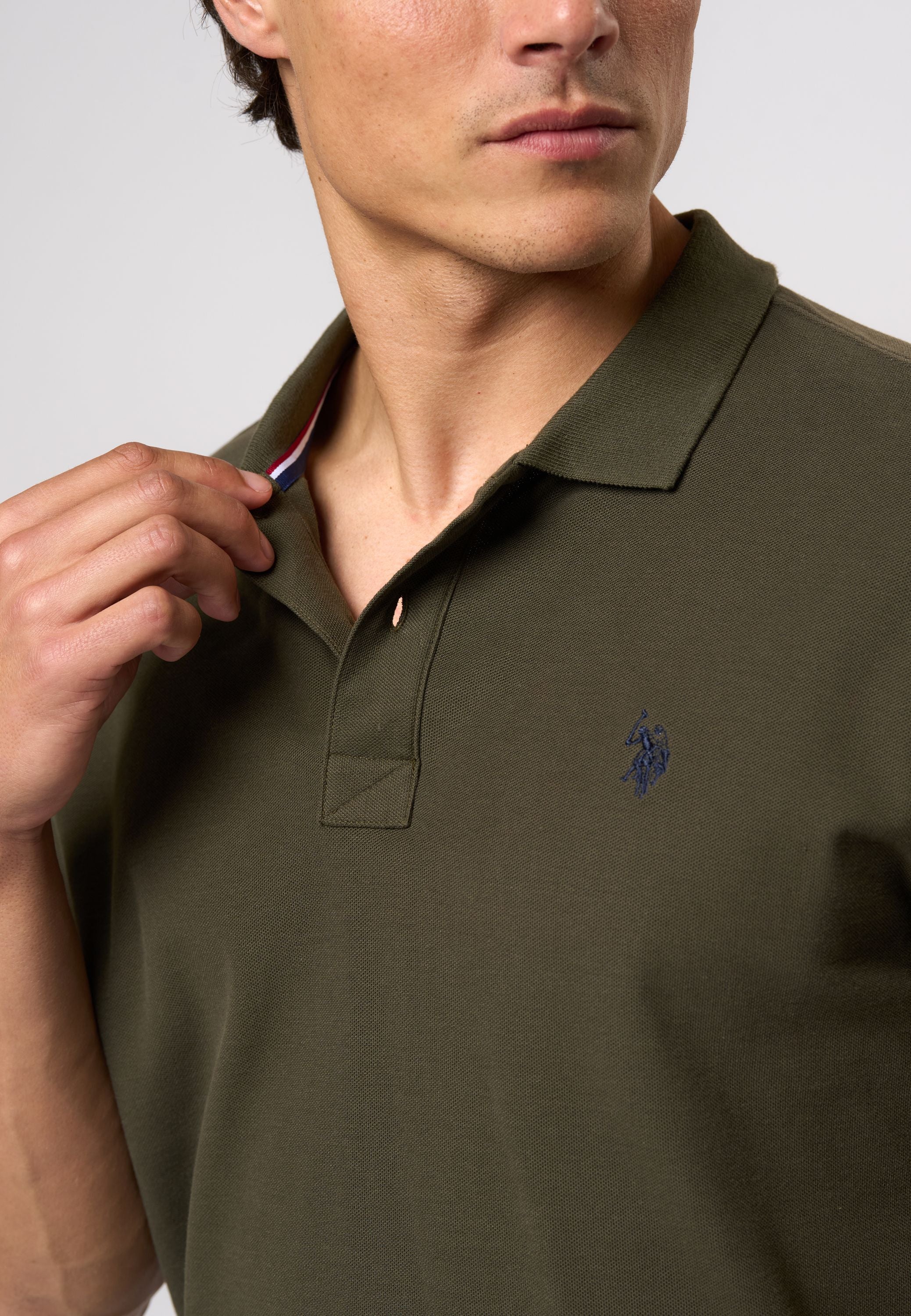 UMAlfred Polo