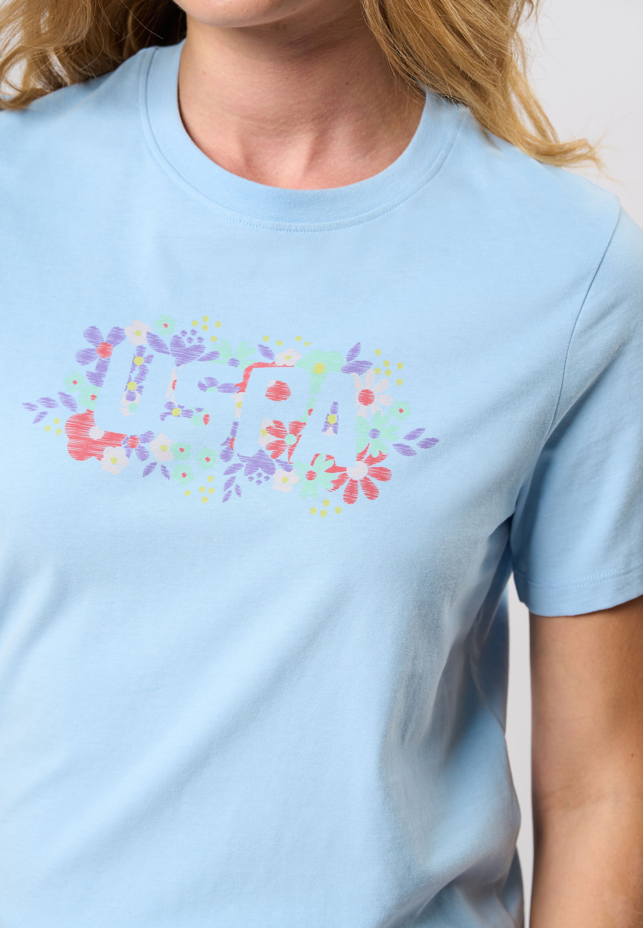 UWHaya T-shirt