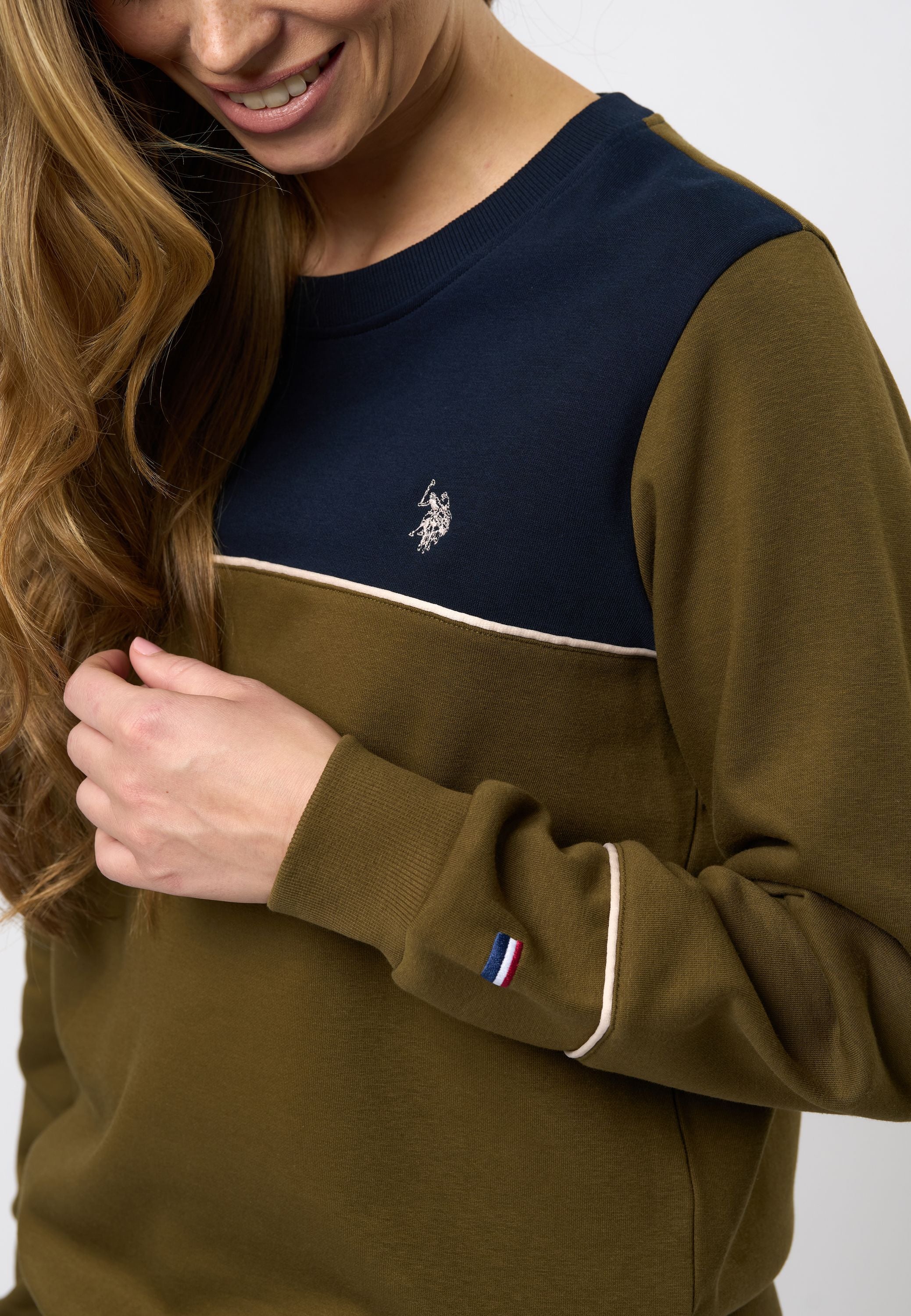UWKora Sweatshirt