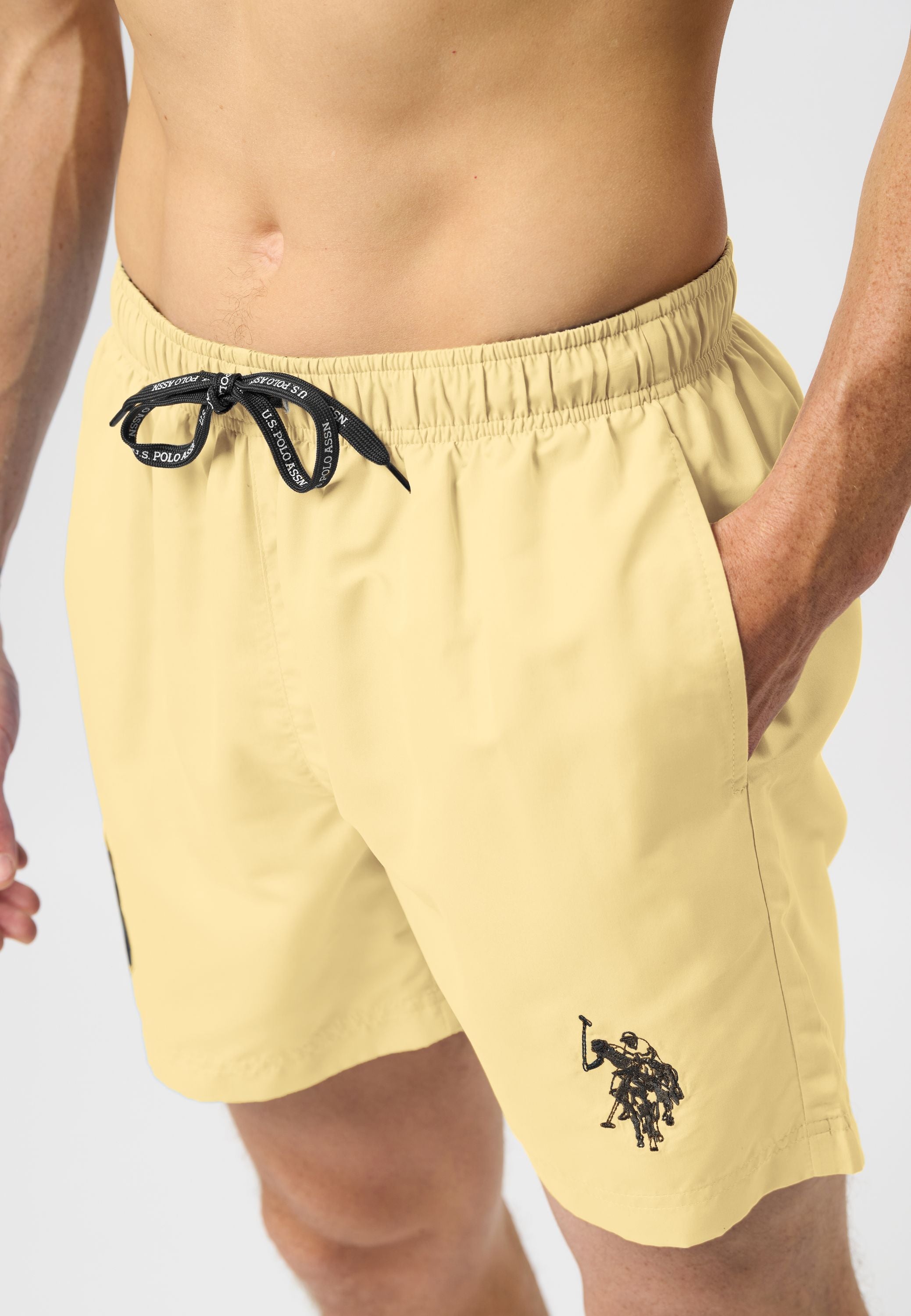 UMAlexander Swimshorts