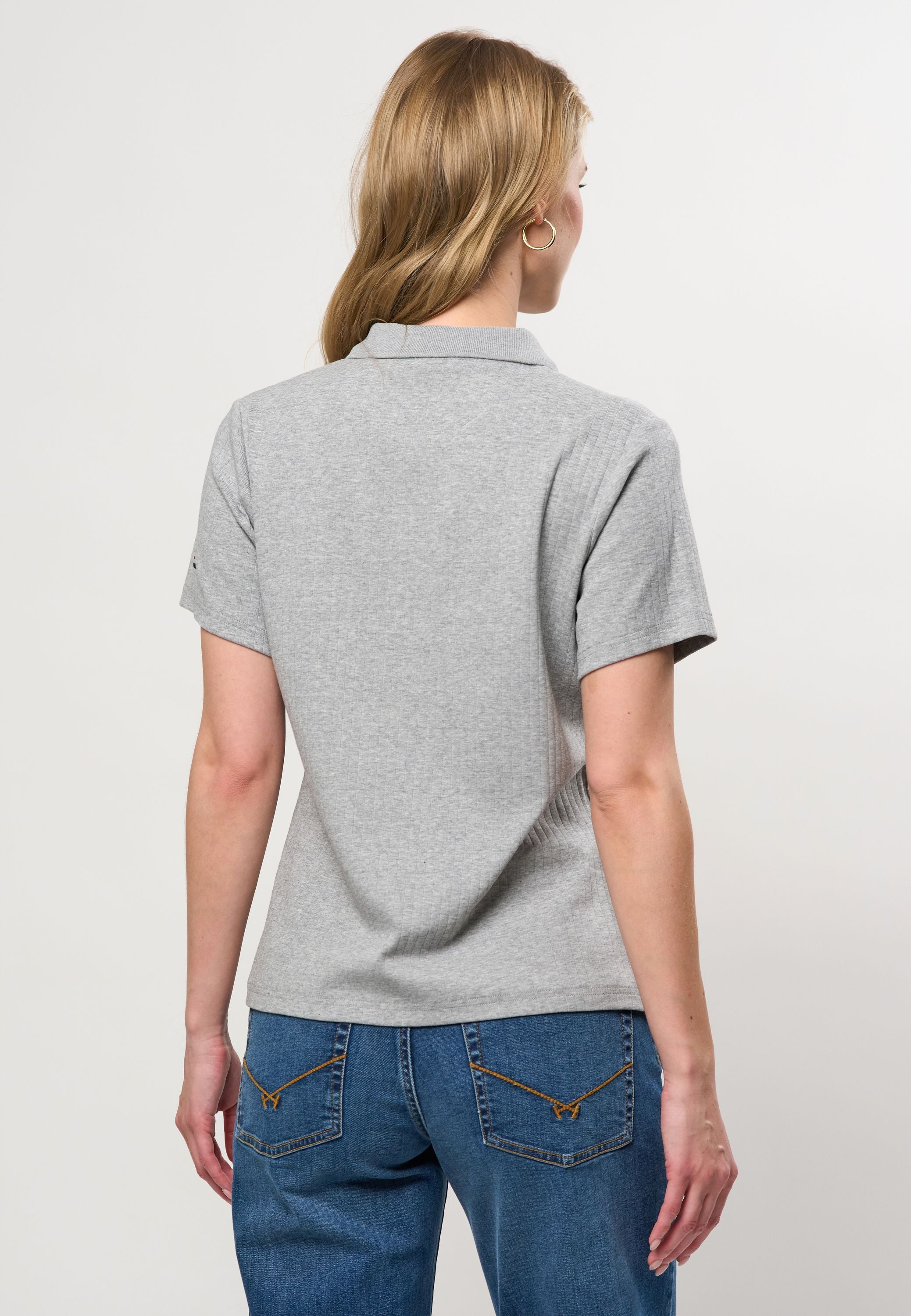 UWHelga Polo