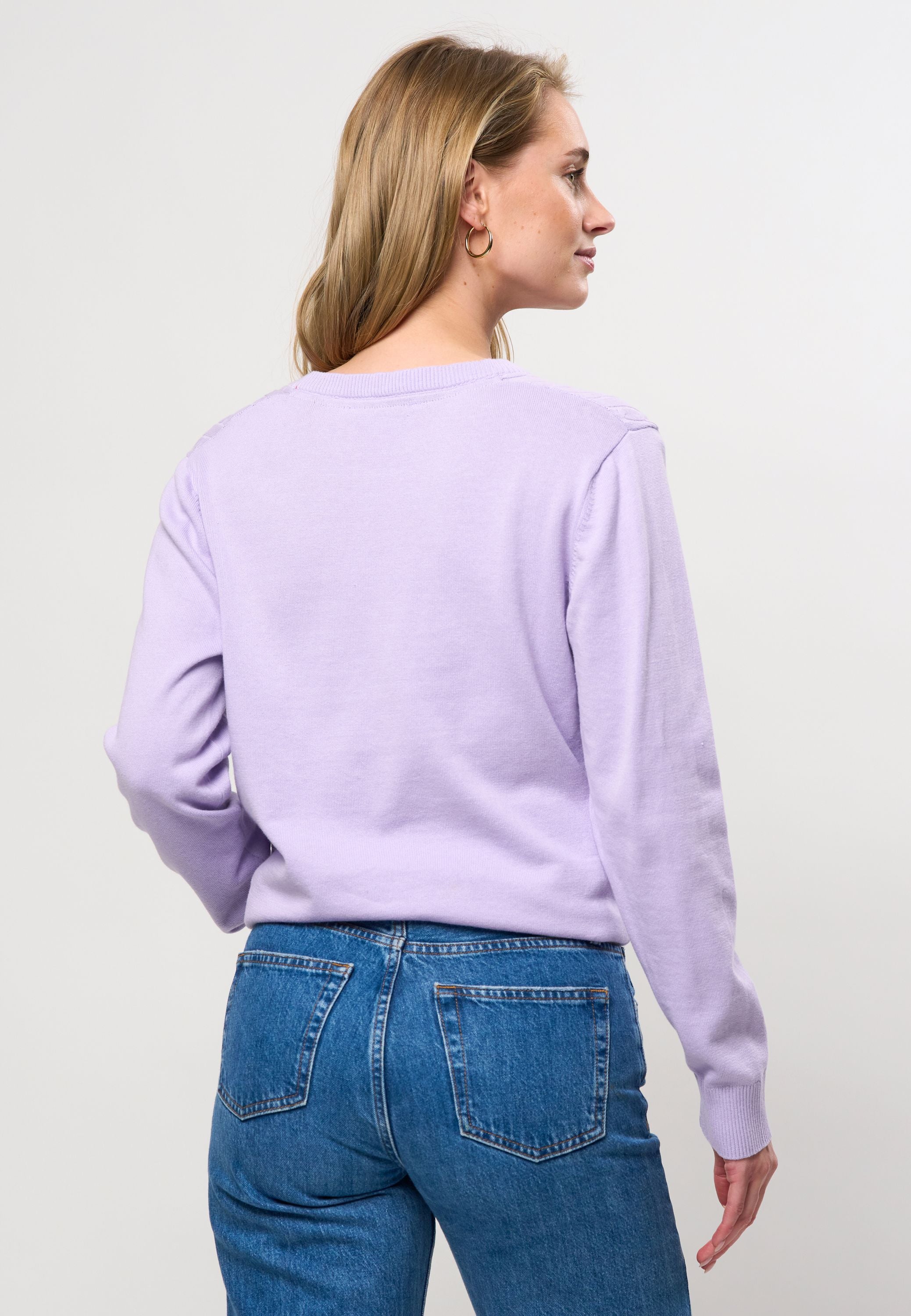 UWBell Cable Knit
