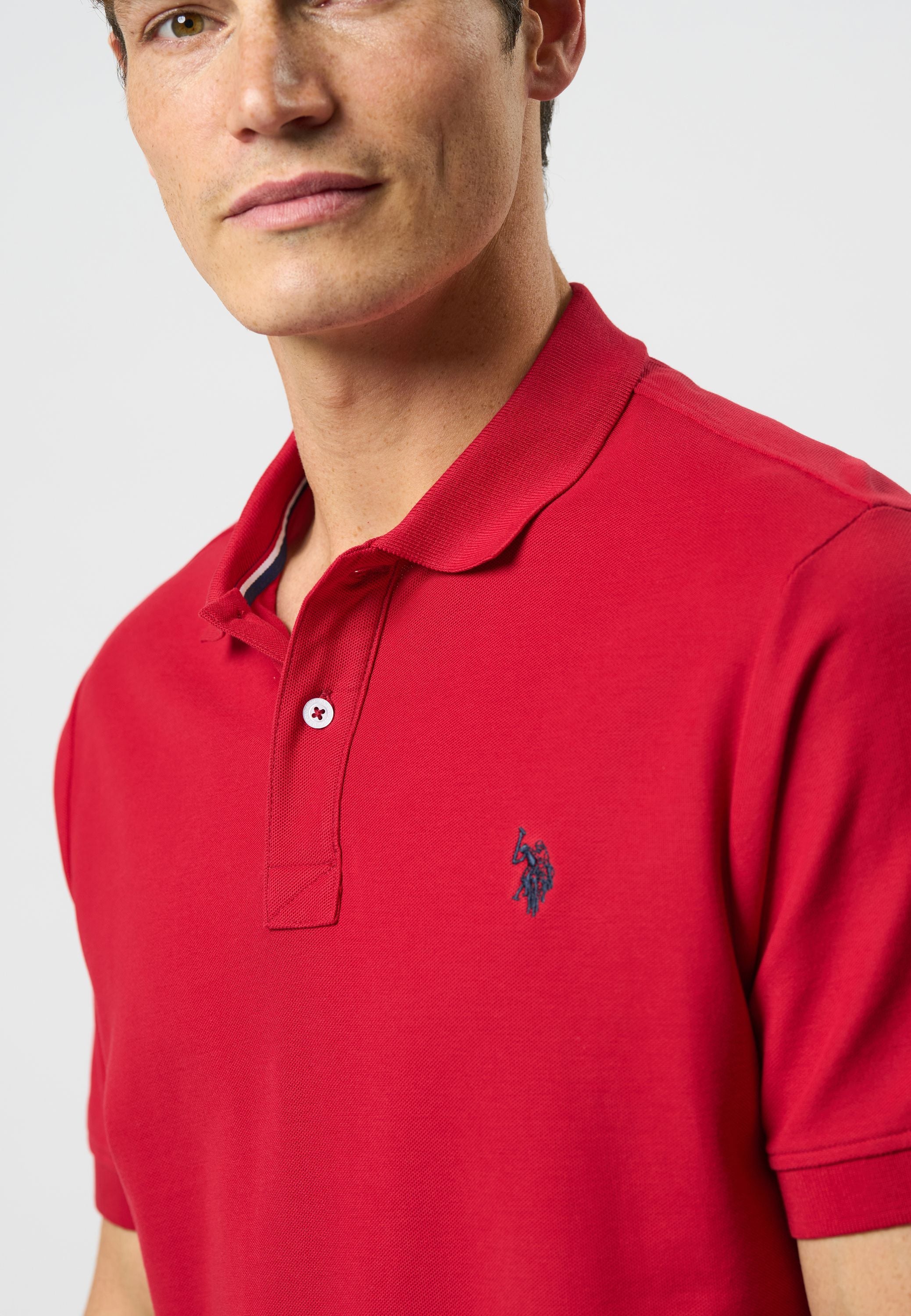 UMAlfred Polo