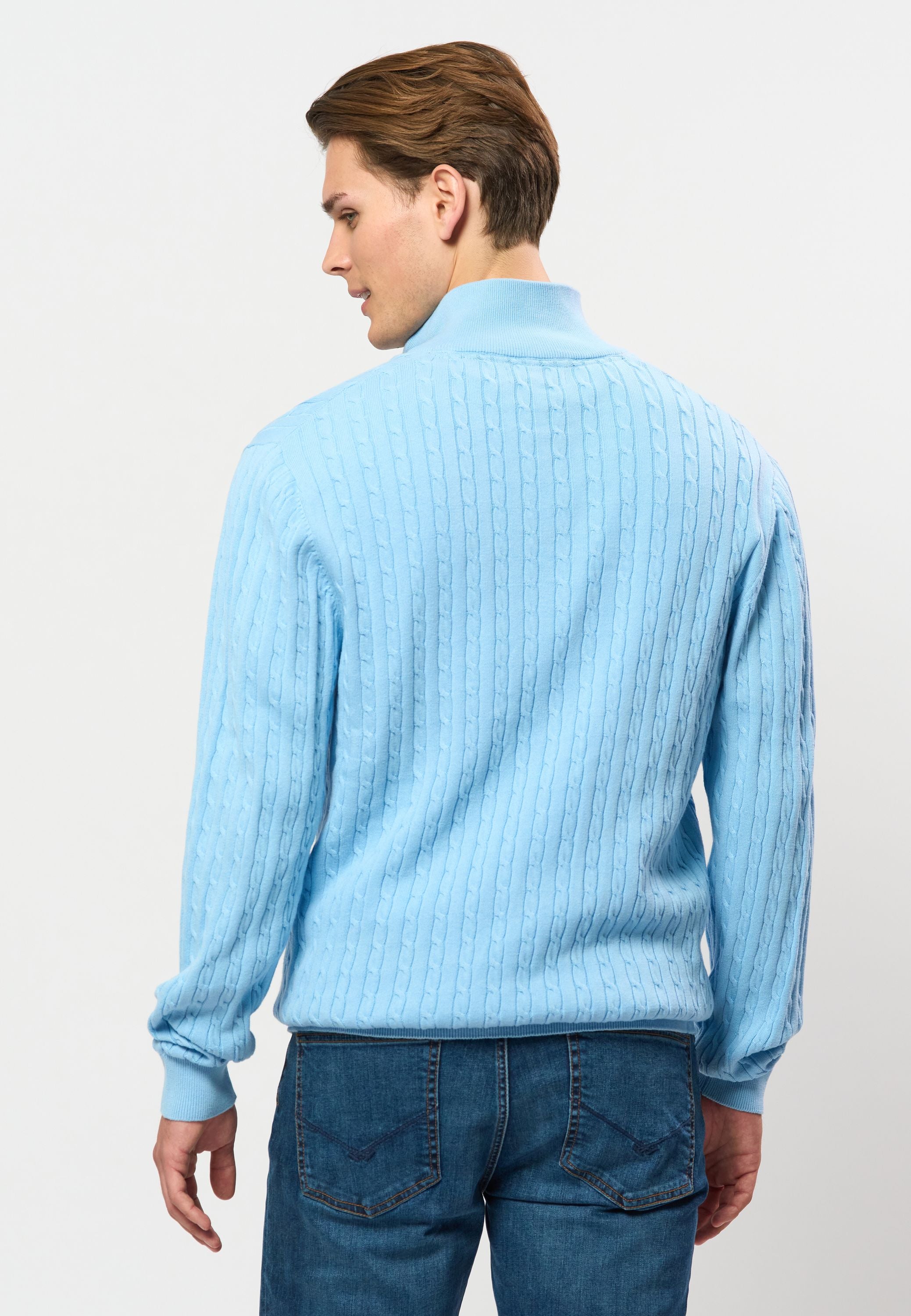 UMRomeo Half-zip Cable Knit