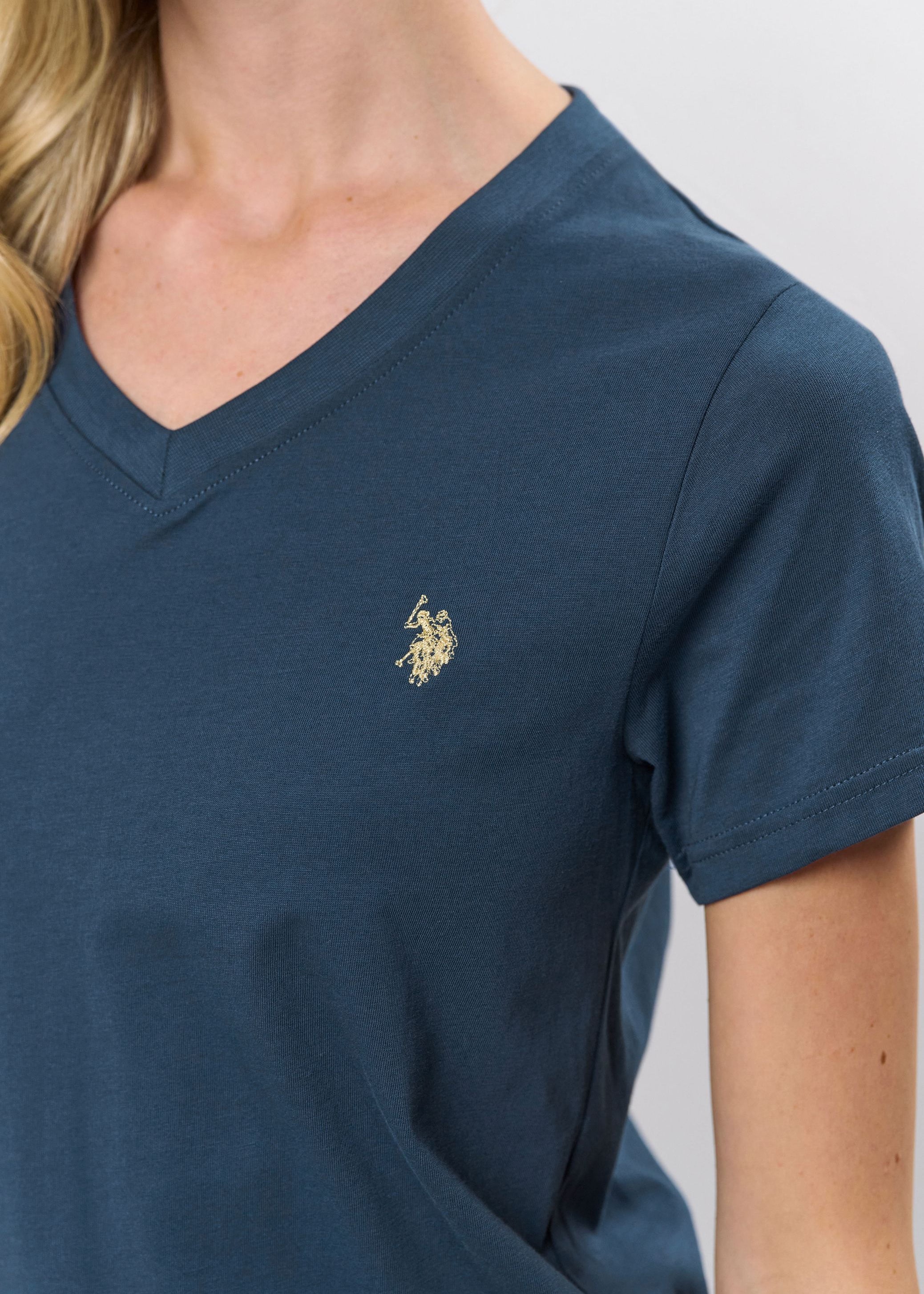 UWAssia Slim Fit T-shirt