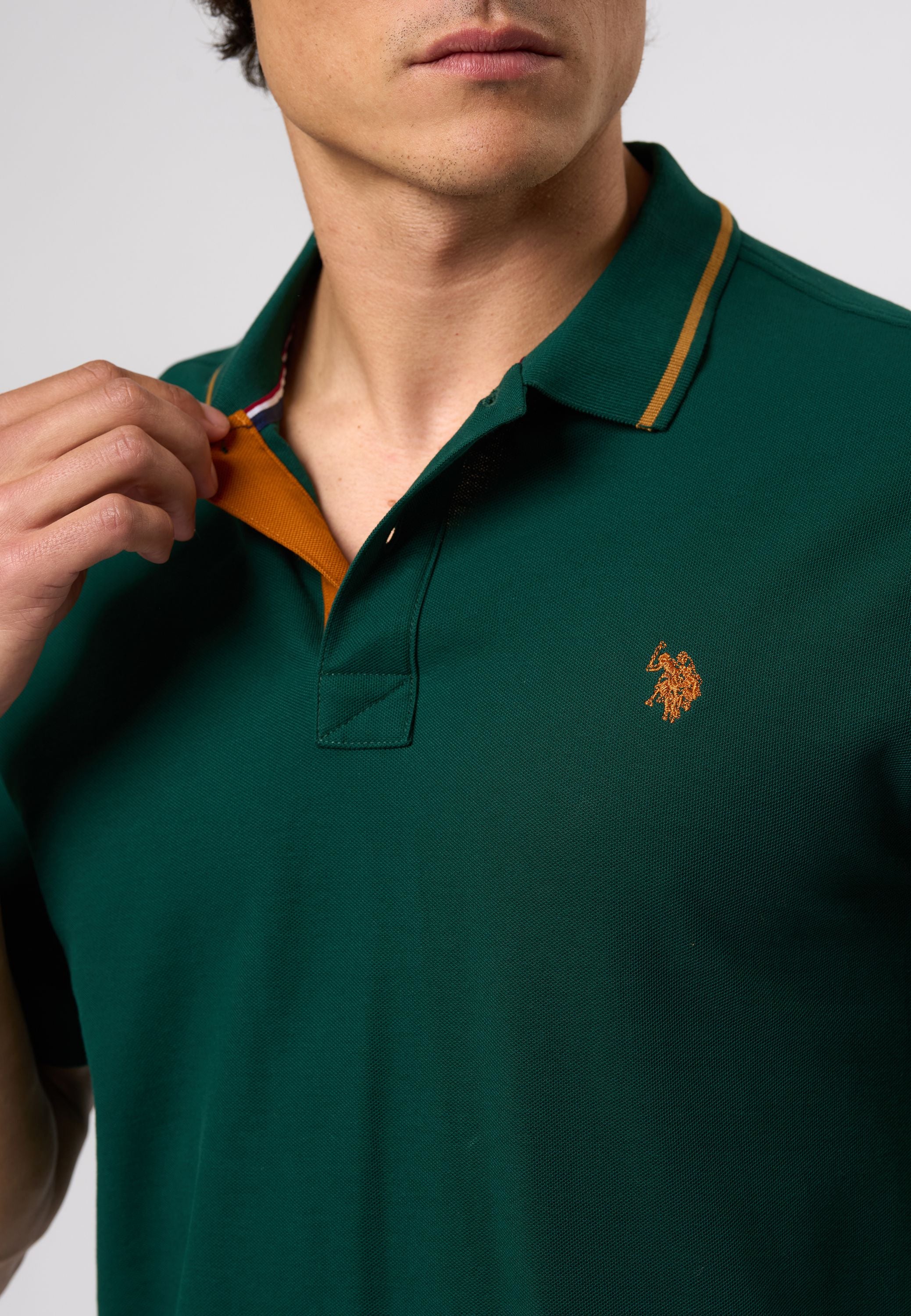 UMNoah Polo