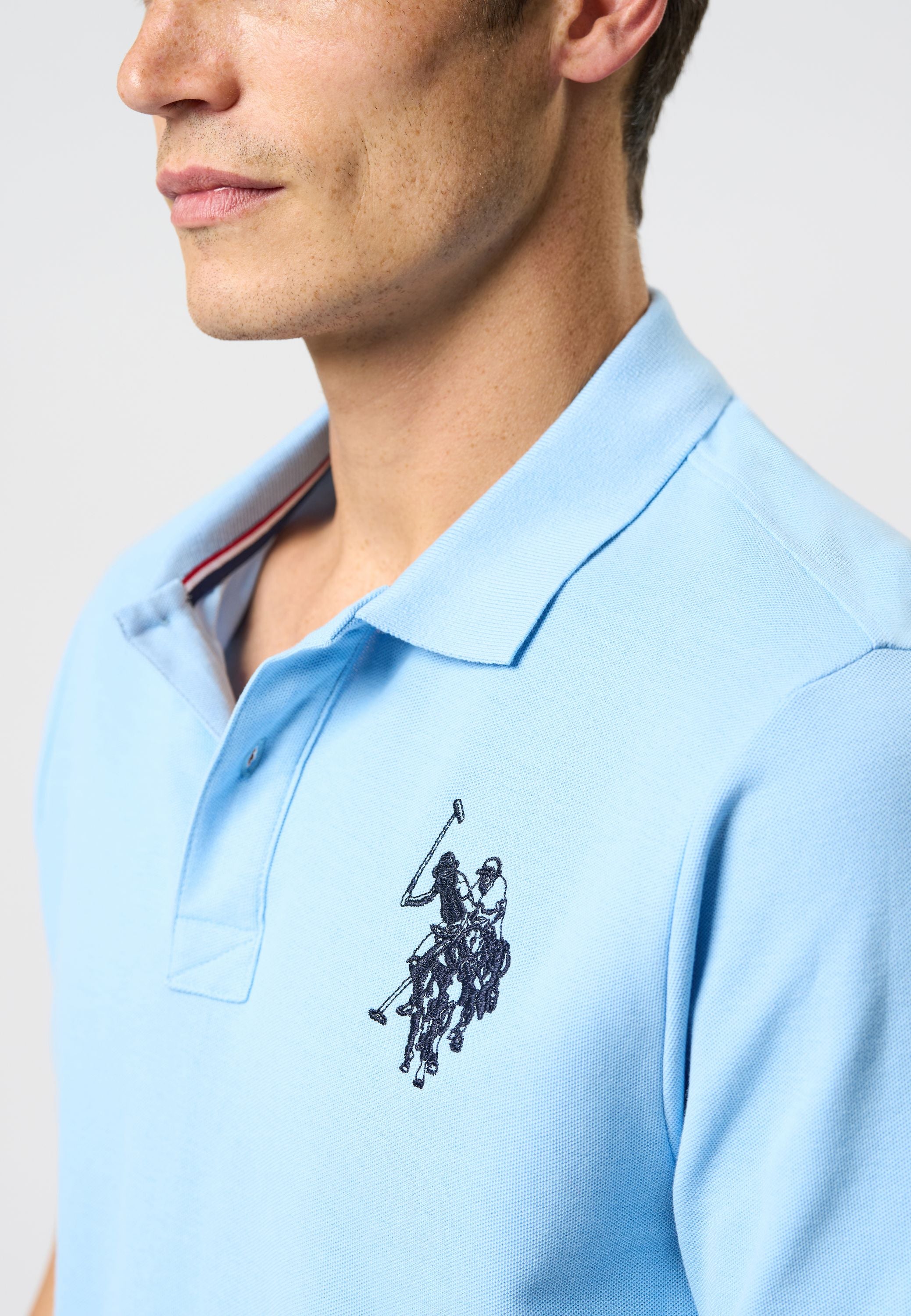 UMAlfredo Polo