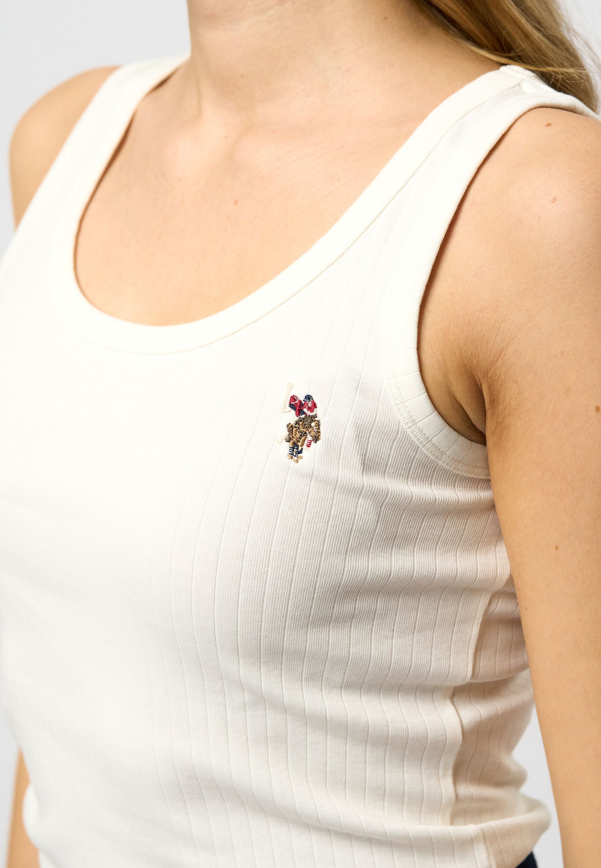 UWCasandra Top