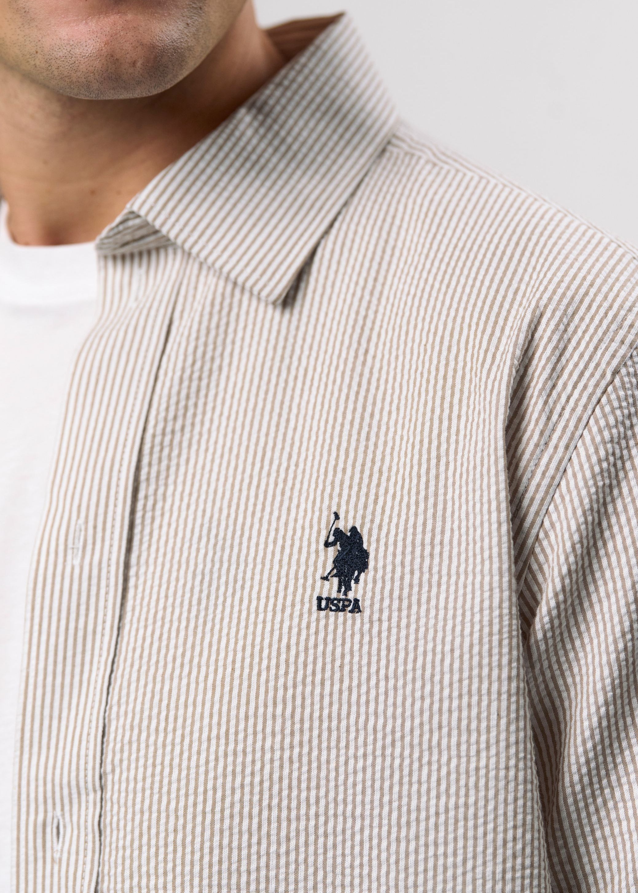 UMCharli Shirt Reg. Fit