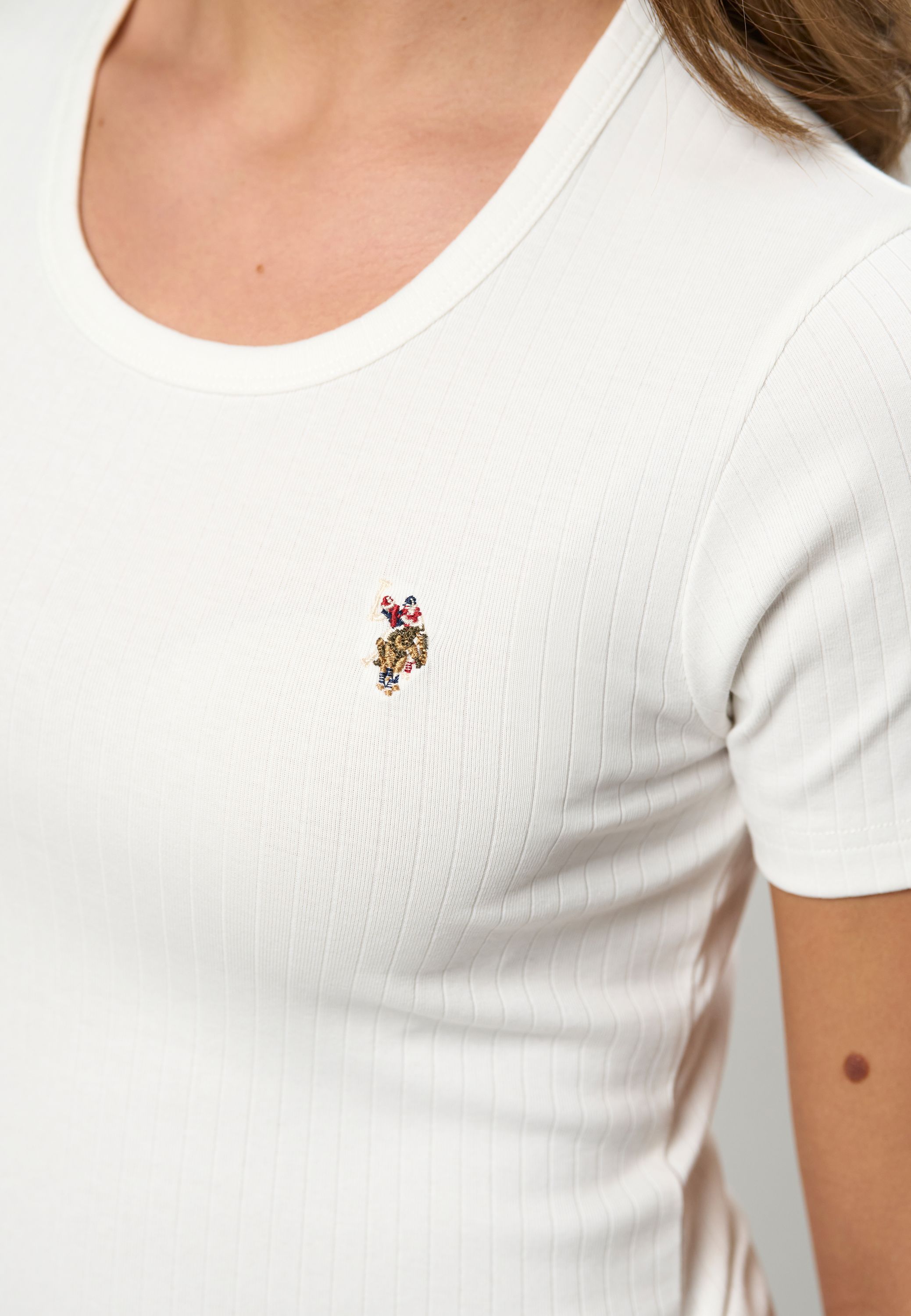 UWCarola T-shirt