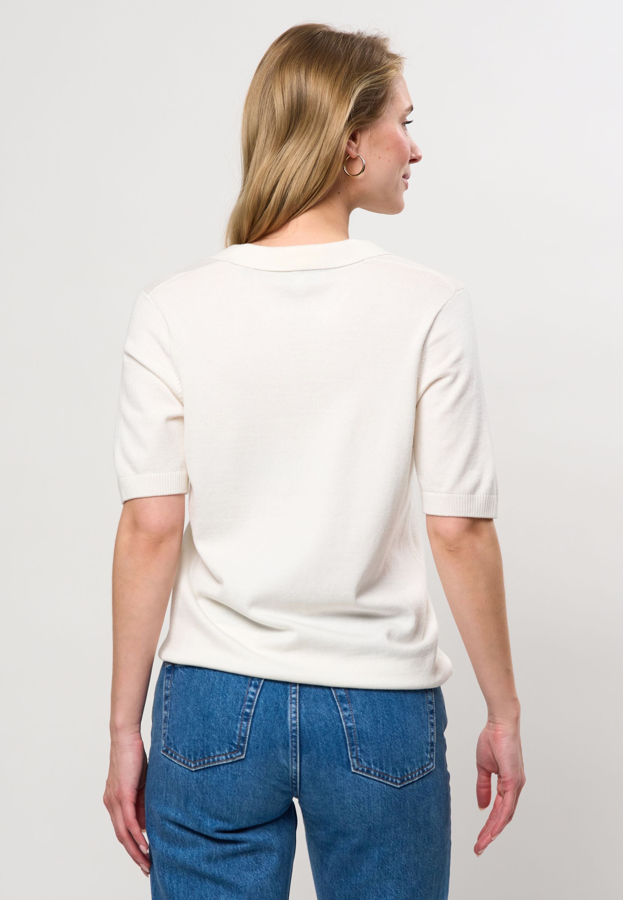 UWLilwan Short Sleeve Knit