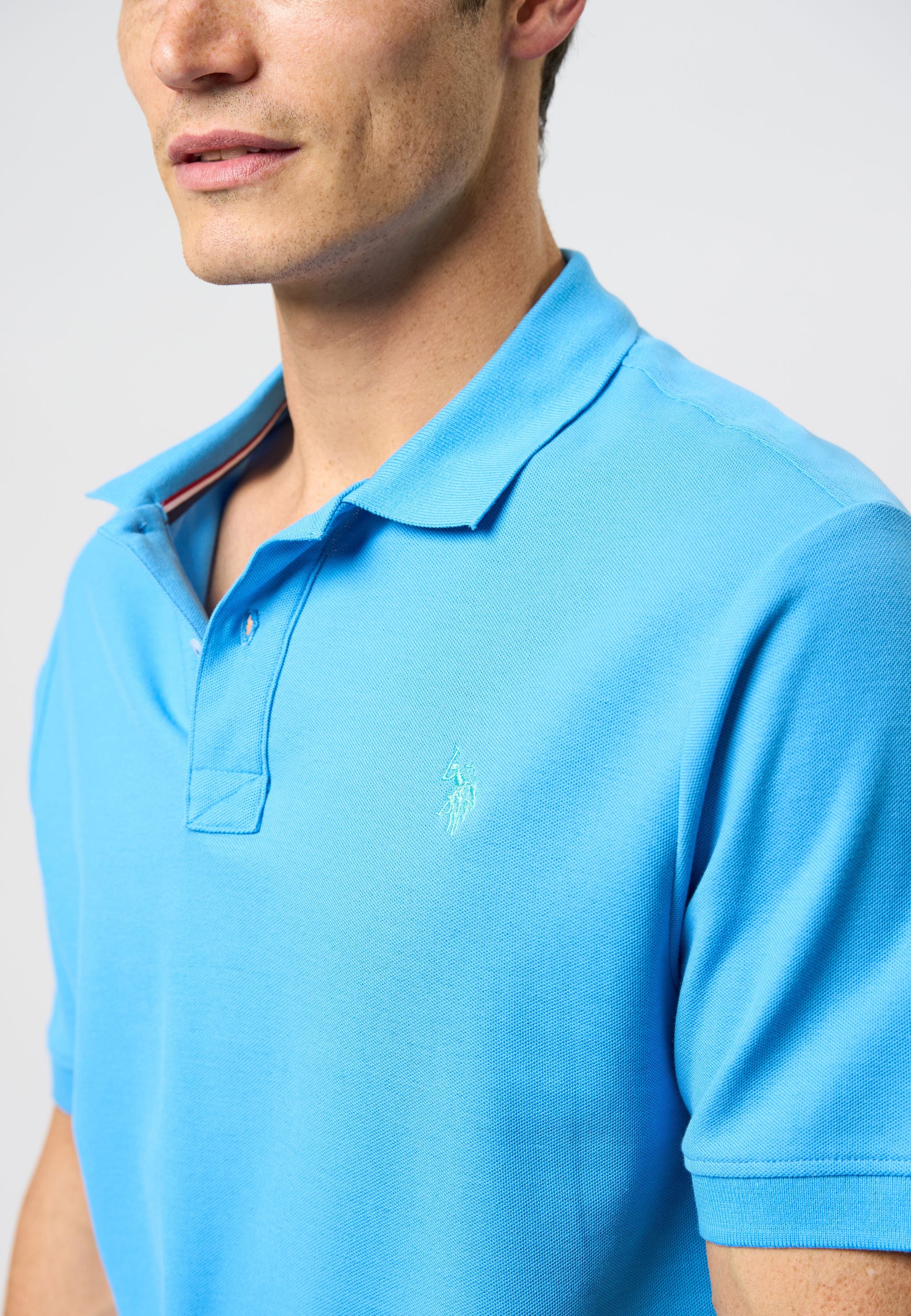 UMAlfred Polo