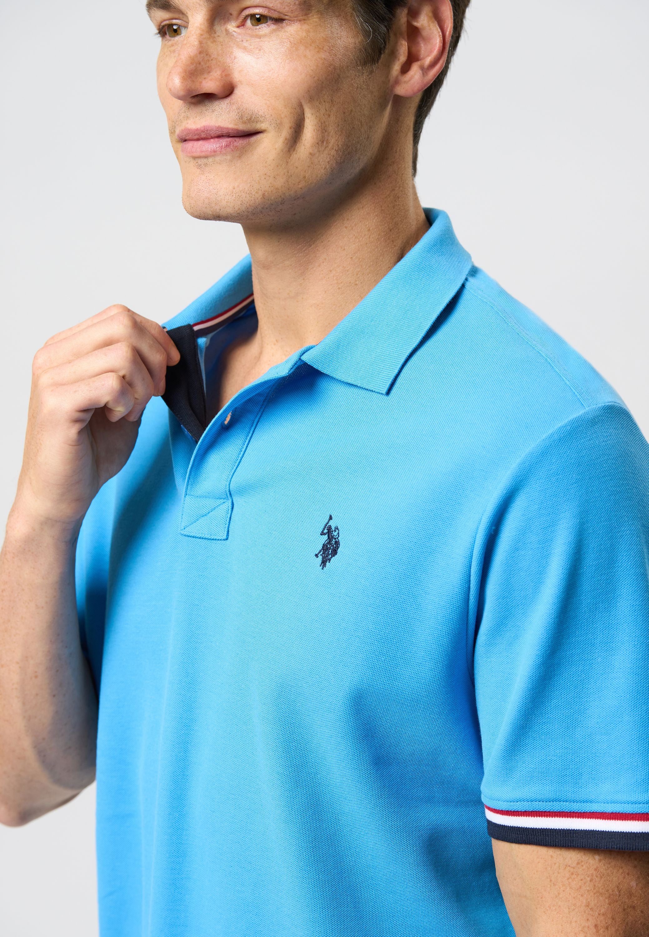 UMNis Polo