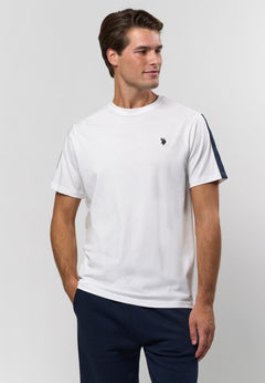 UMCarl T-shirt