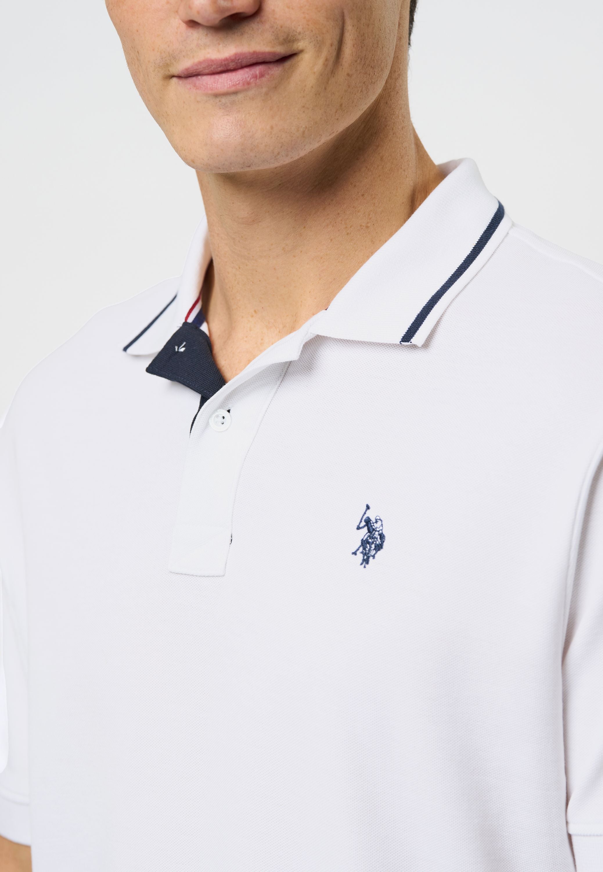 UMNoah Polo