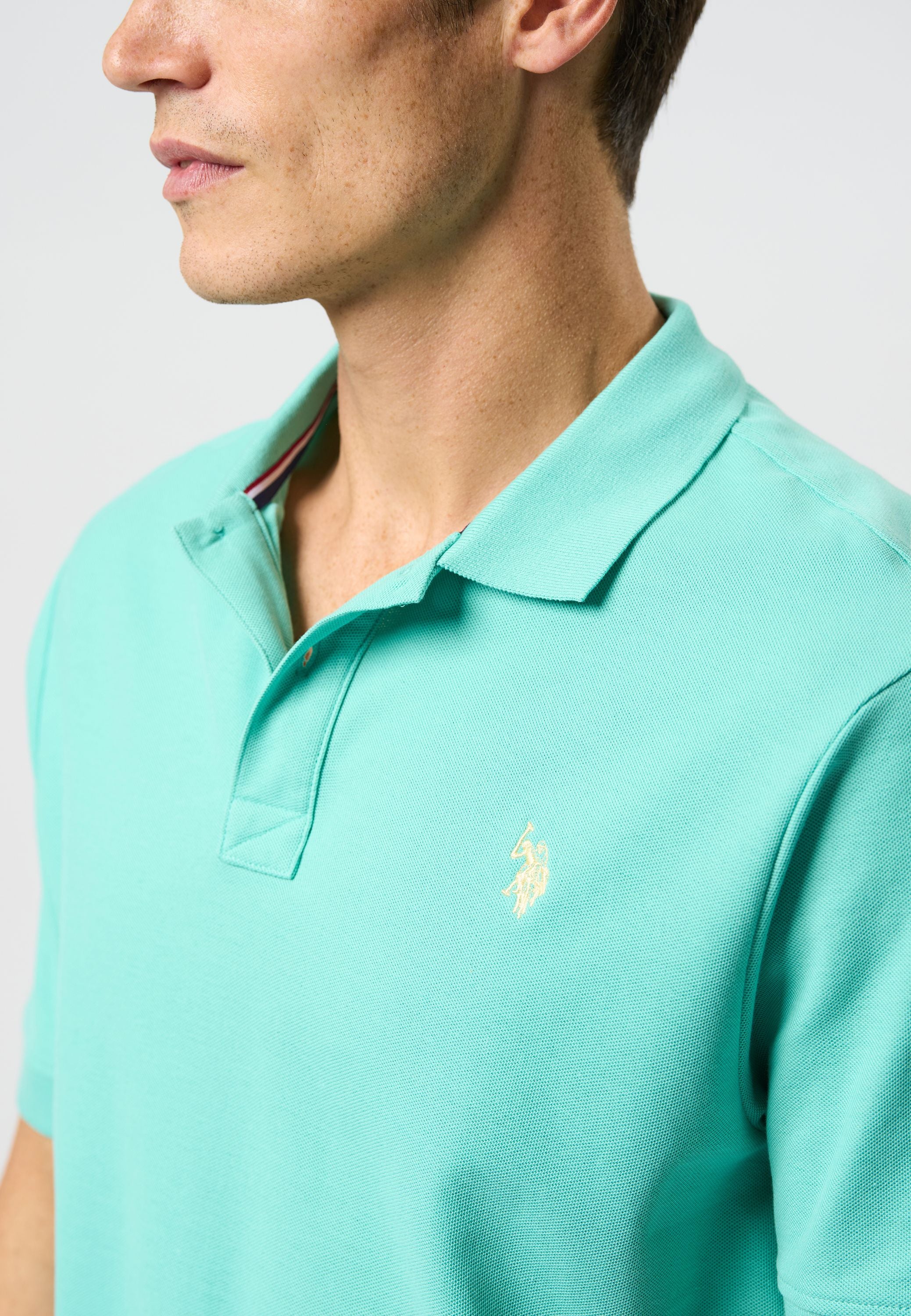 UMAlfred Polo