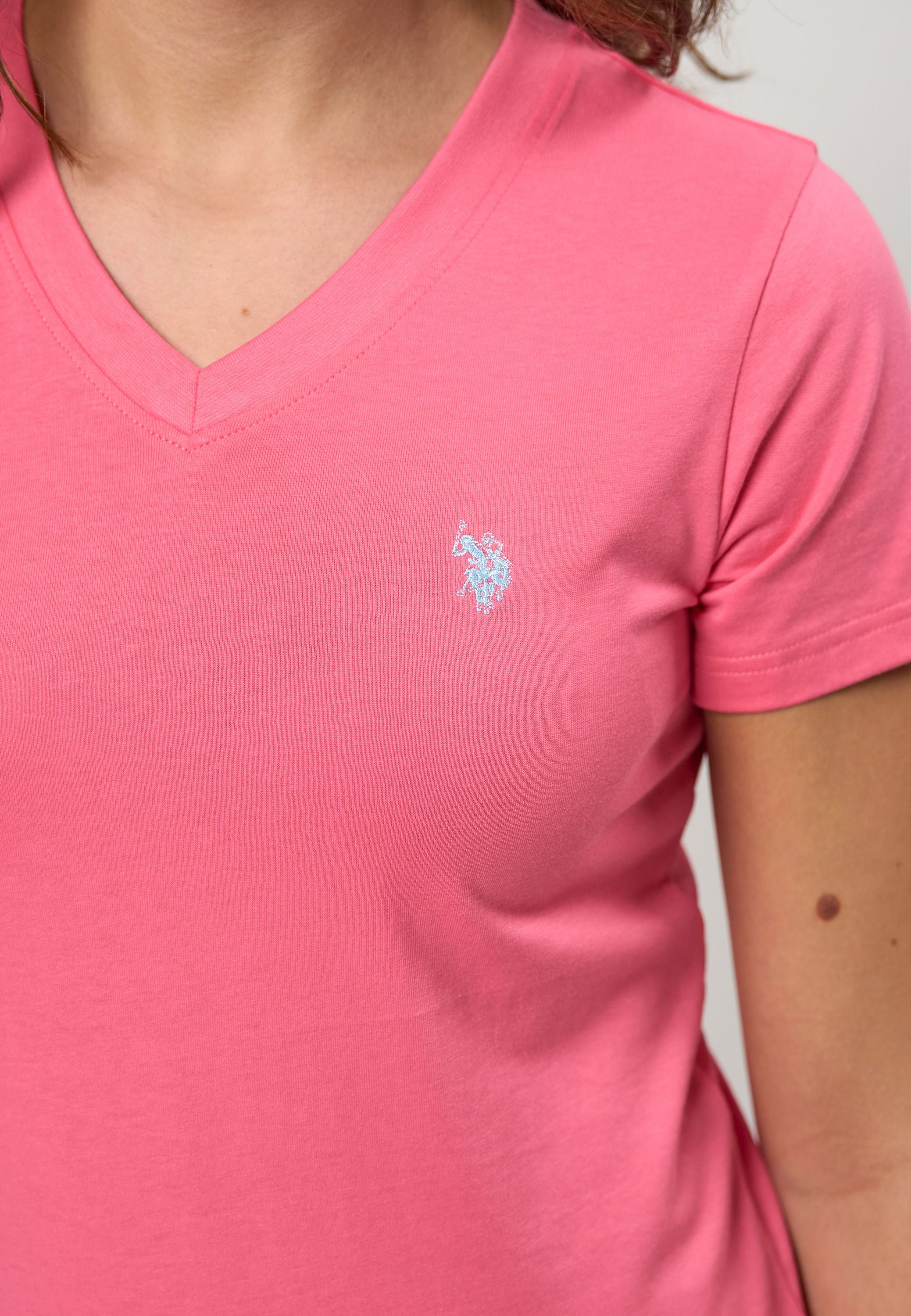 UWAssia Slim Fit T-shirt