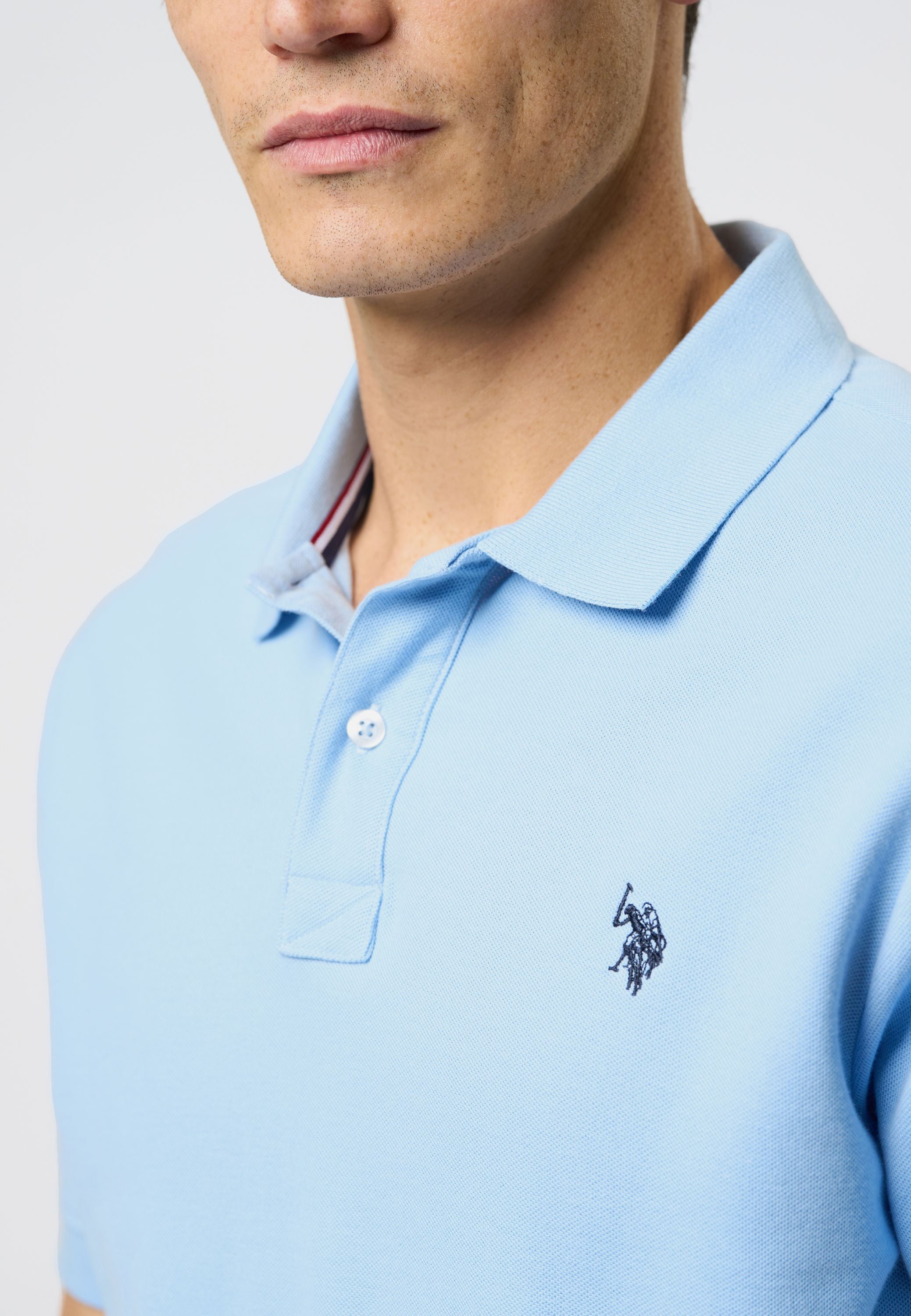 UMAlfred Polo