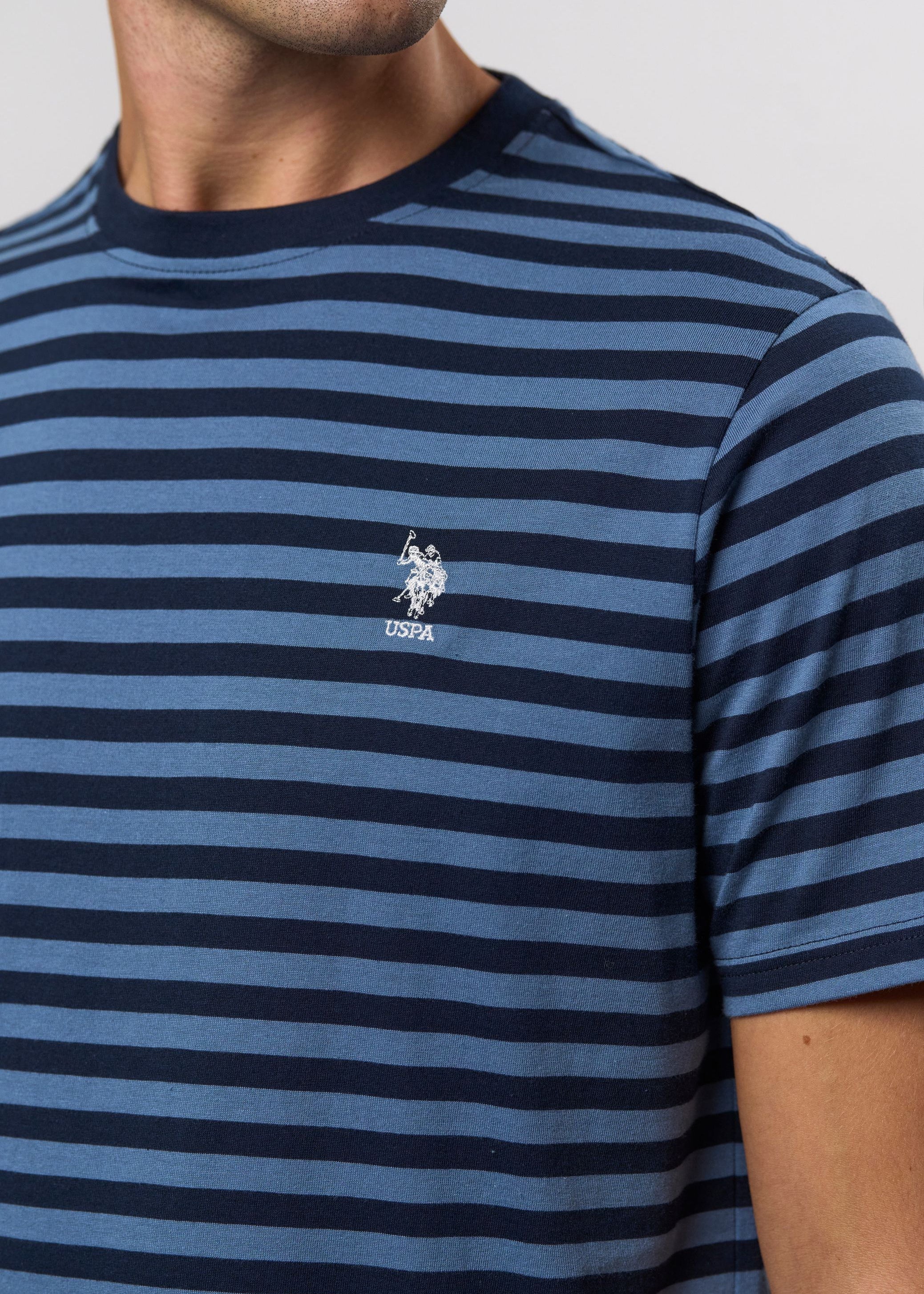 UMCalle T-shirt